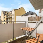 Colorful Apartment - Right Next To Grieghallen!